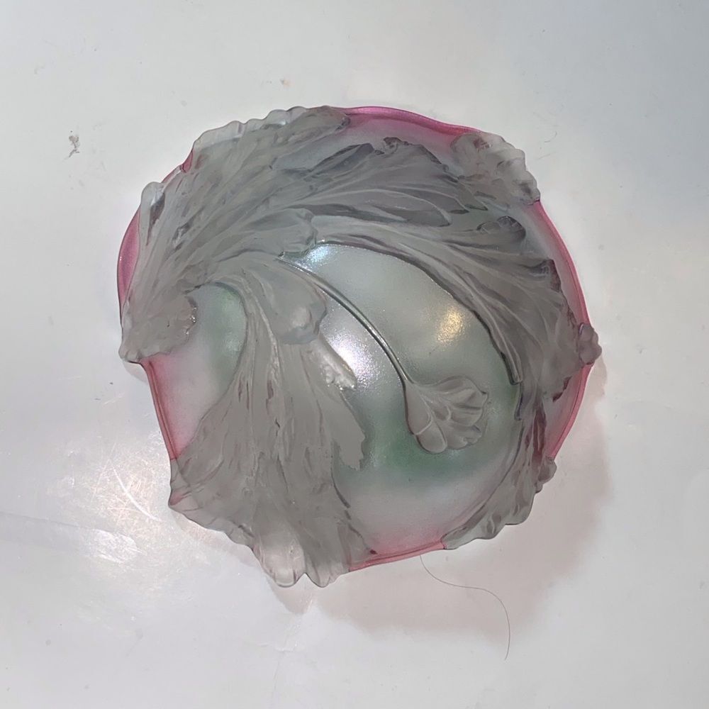 Artistic Frosted Glass Bowl with Pink Highlights